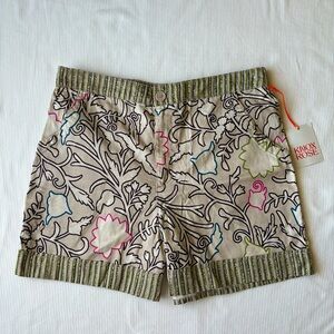 Knox Rose Bagel Beige Floral Print Cotton Blend Shorts